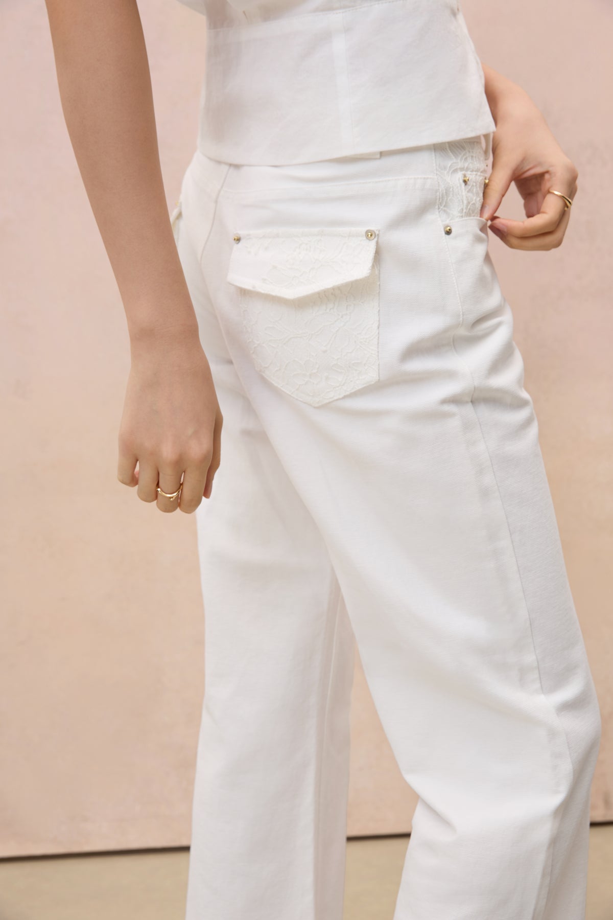 WHITE LACE-TRIMMED STRAIGHT-LEG DENIM TROUSERS