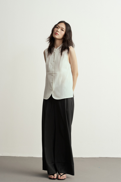TRADITIONAL CHINESE WHITE ROUND NECK PLEATS SLEEVELESS TOP
