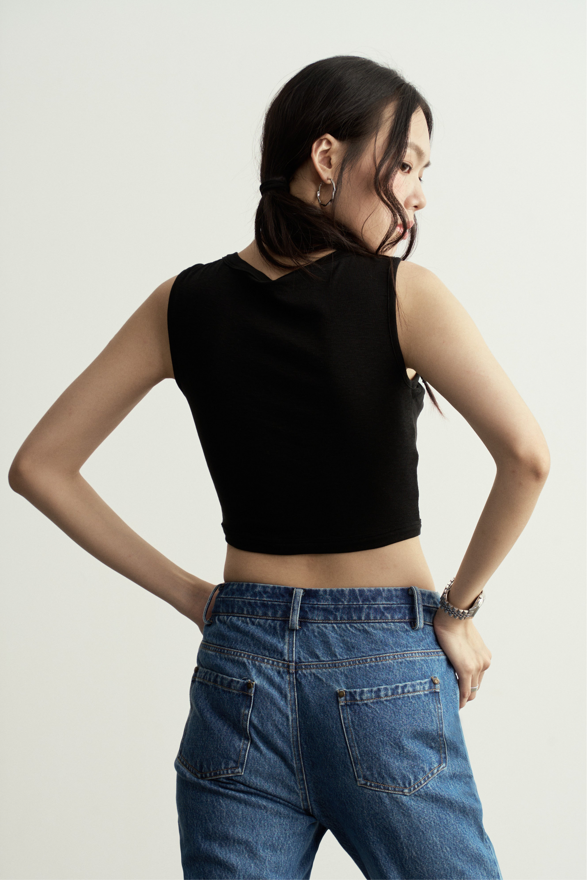 BLACK DOUBLE-LAYER COTTON CROP TOP