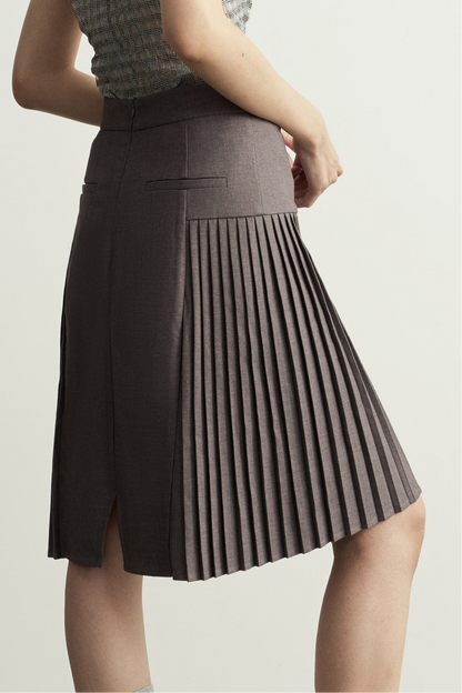 GREY PLEATED SKIRT