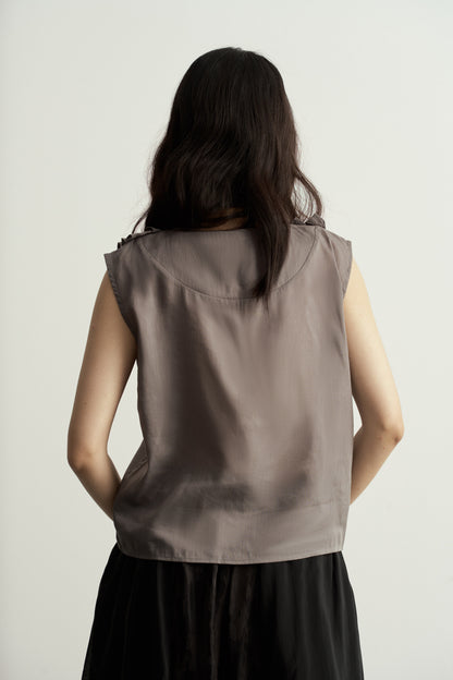 LIGHT GREY LINEN SLEEVELESS TOP WITH DOUBLE RUFFLE NECKLINE