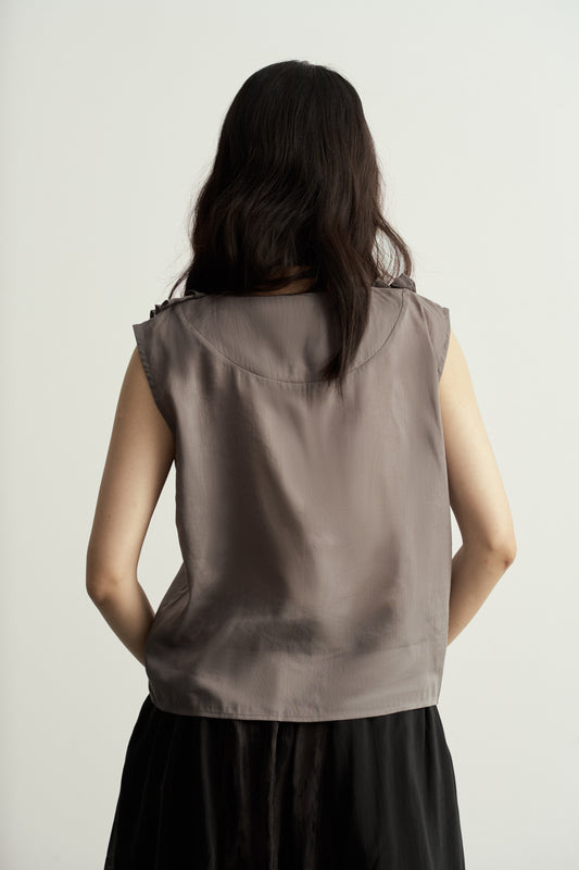 LIGHT GREY LINEN SLEEVELESS TOP WITH DOUBLE RUFFLE NECKLINE