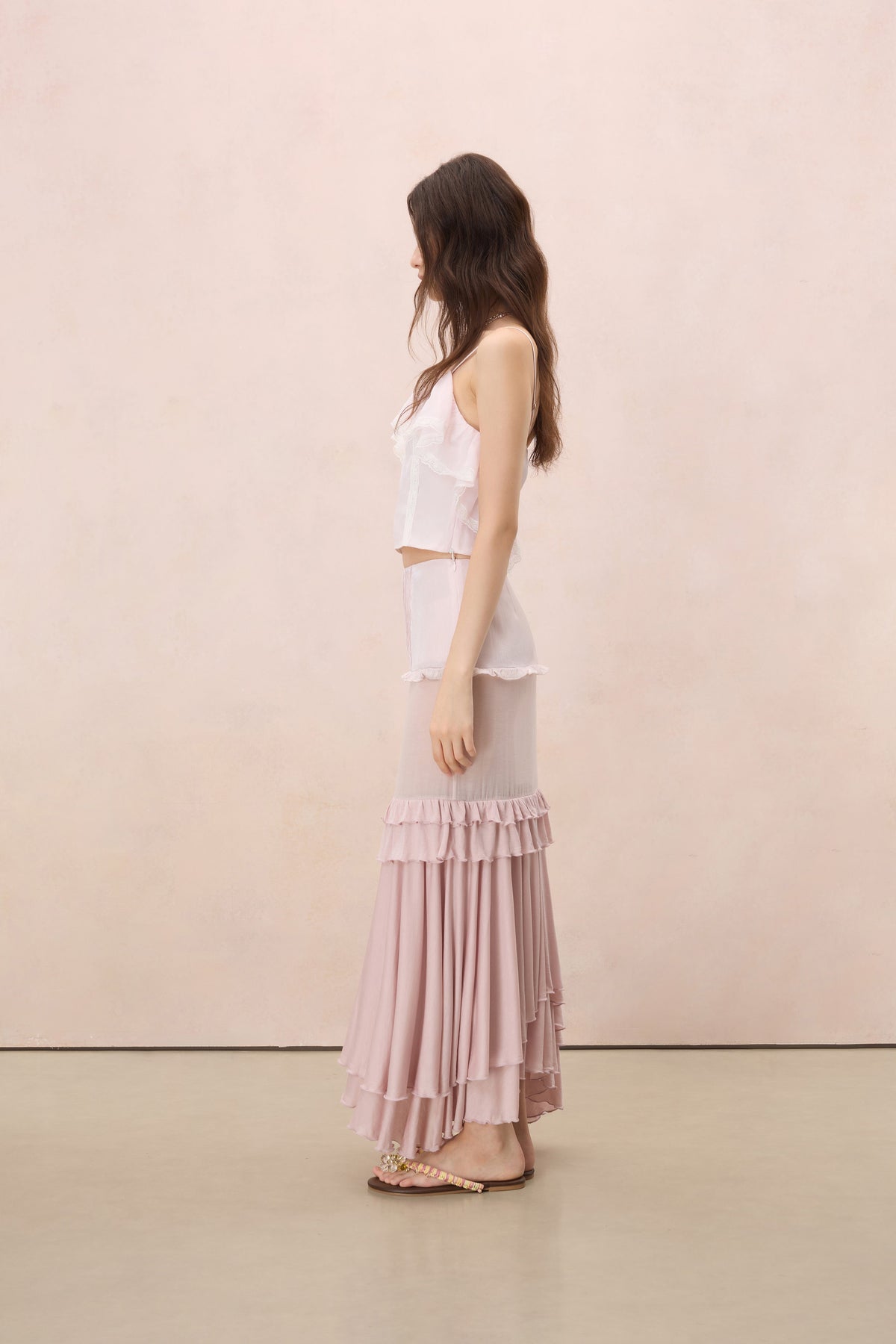 AMOUR LACE-TRIMMED CAMI TOP IN SHELL PINK
