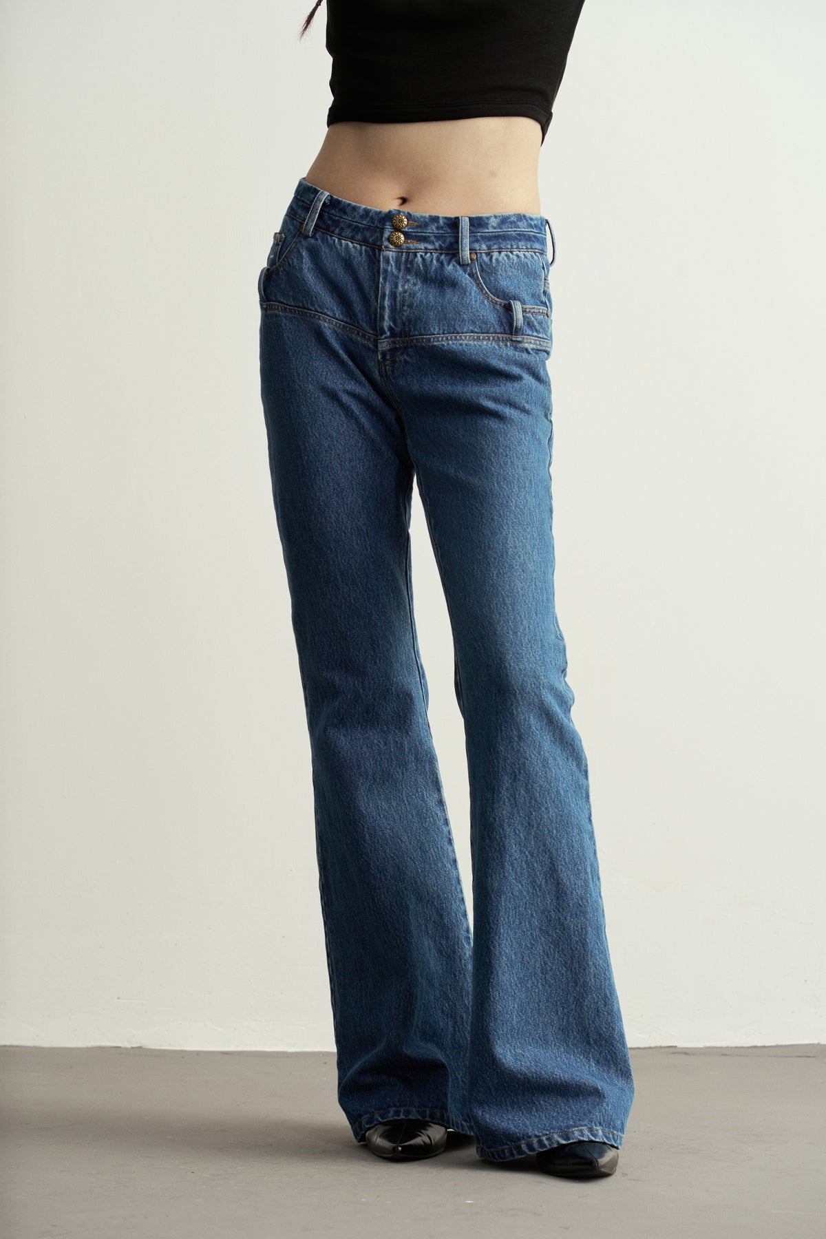 VINTAGE DOUBLE BUTTON FLARED JEANS