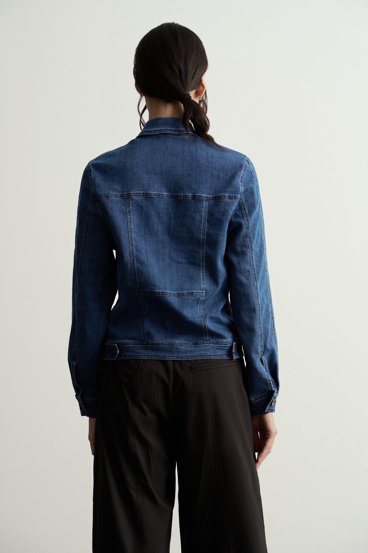 VINTAGE WASHED BLUE DENIM JACKET
